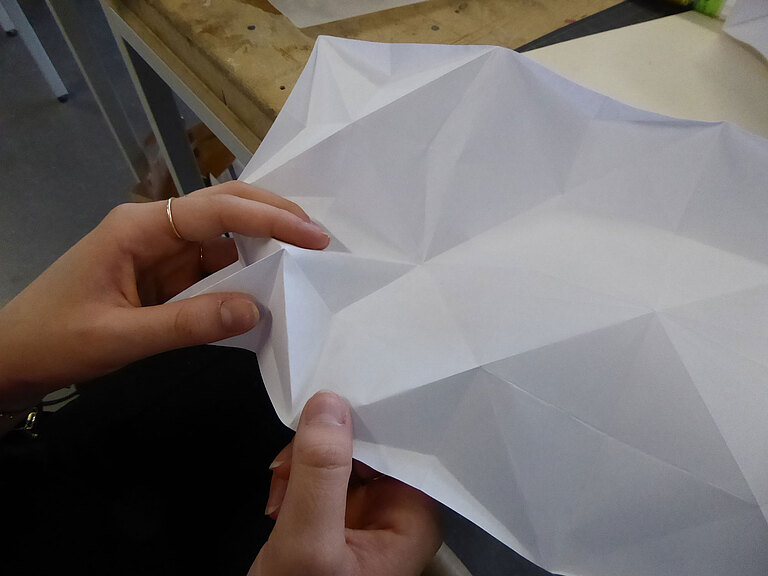 AKyral_Experimente_arbeiten_S_1.jpg 